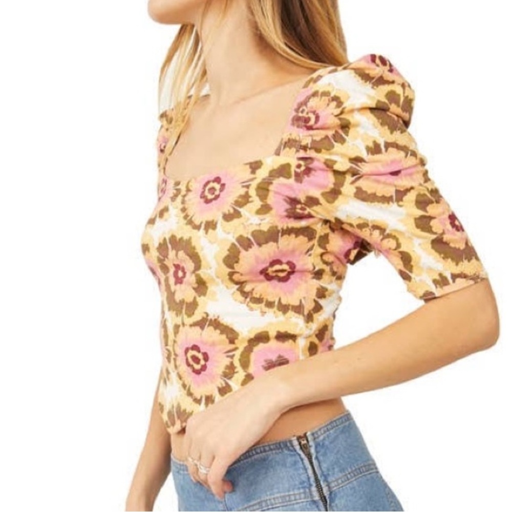 NWT Free People Women's Give Me More Crop Top. Size Medium. - Picture 2 of 5